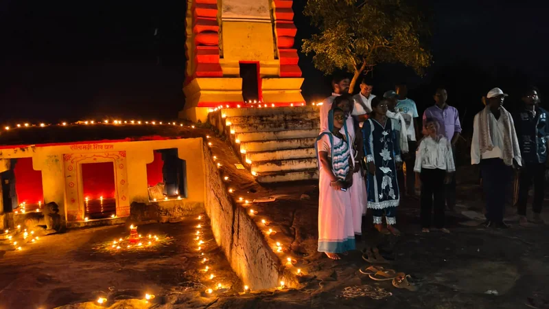 जिले में 4 लाख आशीर्वाद के दीयों से जगमगाए ग्राम, नगर और महत्वपूर्ण स्थल