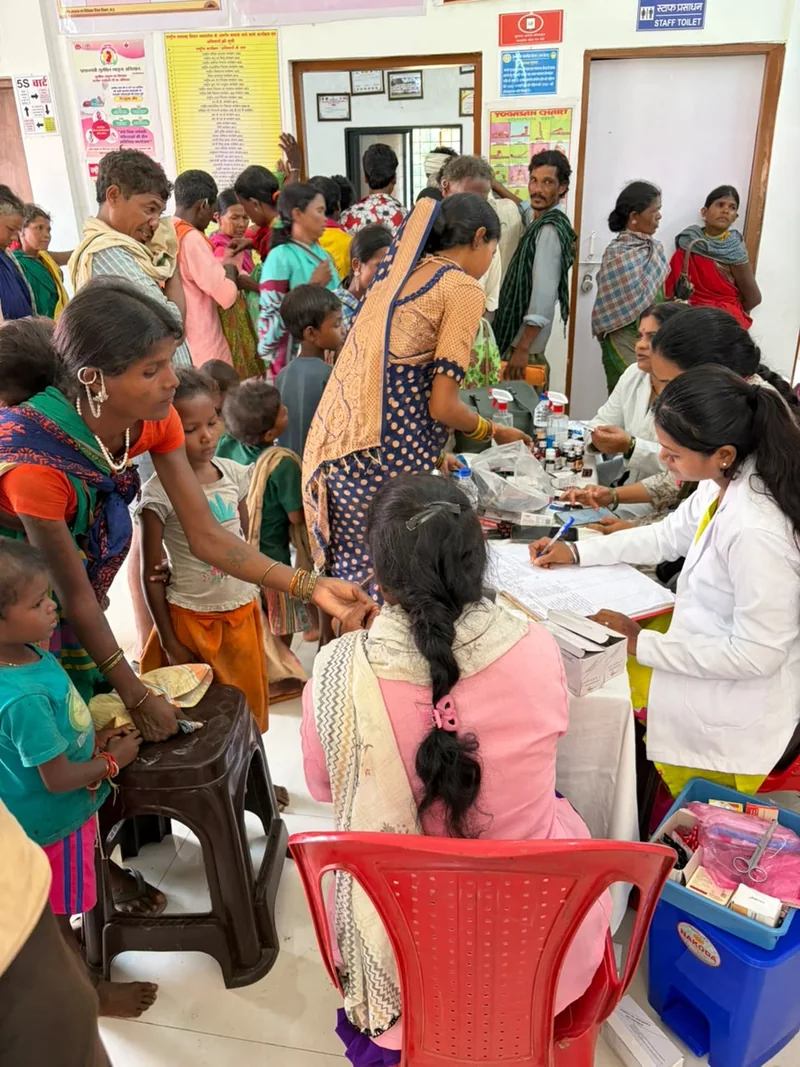 चिखली में जनसमस्या निवारण शिविर, बैगा परिवारों को मौके पर मिली योजनाओं की सौगात