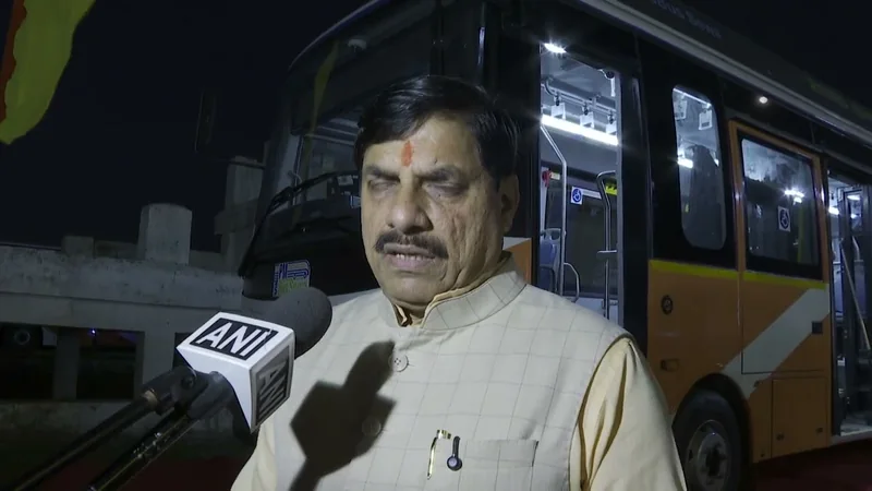 सुगम परिवहन सेवा की तैयारी का जायजा | सीएम डॉ. मोहन यादव ने लिया जायजा, मीडिया को दी जानकारी…